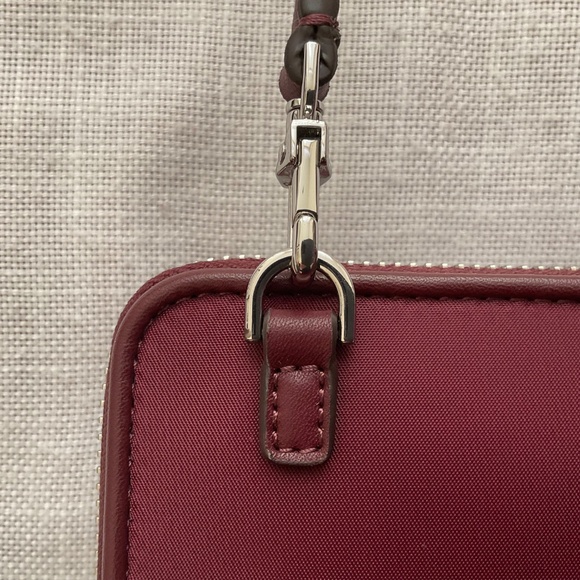 Michael Kors Burgundy Nylon & Leather Crossbody Shoulder Bag Clutch Wal… - Picture 10 of 16